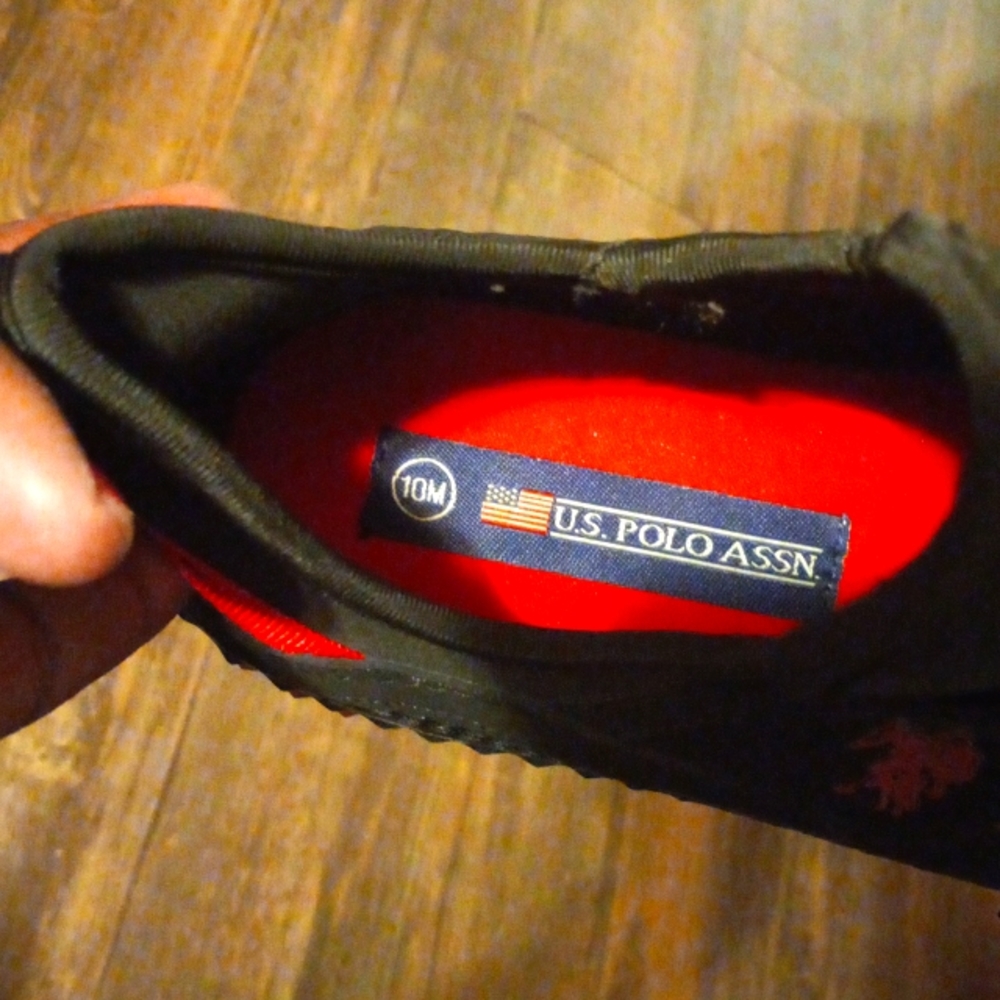 Shoes - Picture 4 of 4
